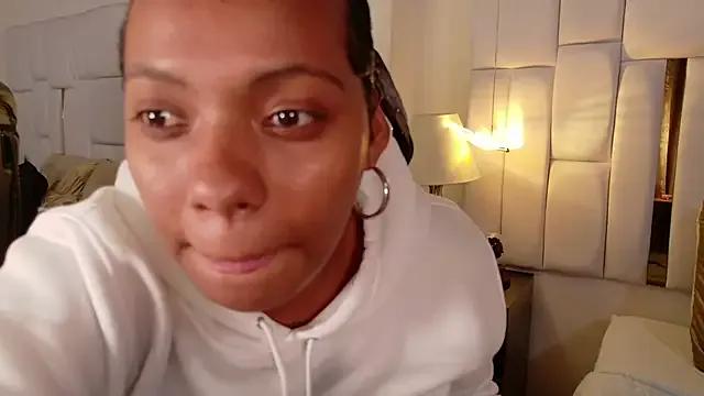 Avatar of lia_mariana