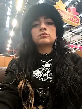 Lila_Desiree on StripChat 