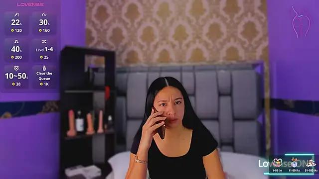 Lila_Pinky on StripChat 