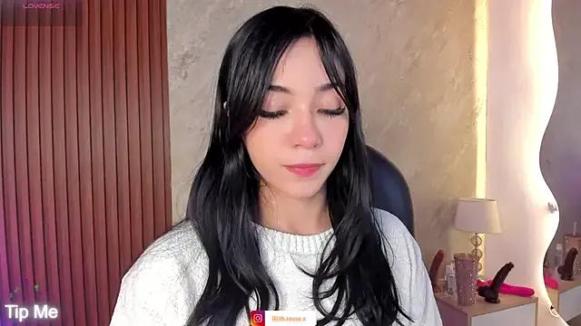 lilith__rosse on StripChat 