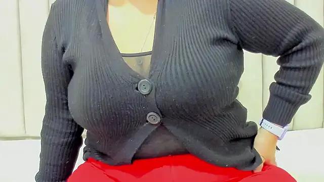 Lilith_Aliany_ on StripChat 