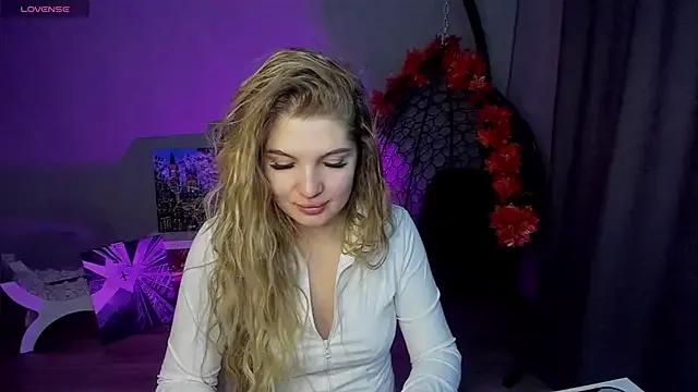lily_williamss on StripChat 