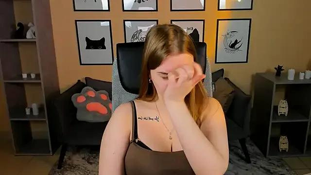 LisaMitchell — sit in my underwear