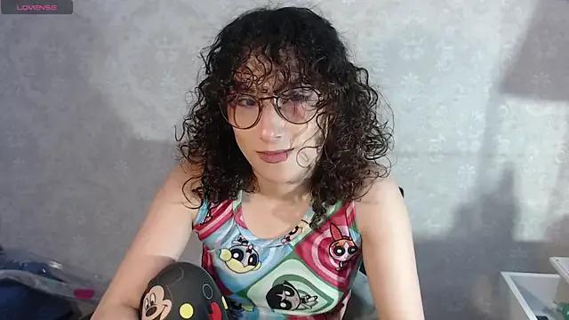 little__amy_ on StripChat 