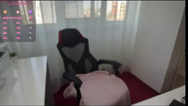 Livia777 on StripChat 