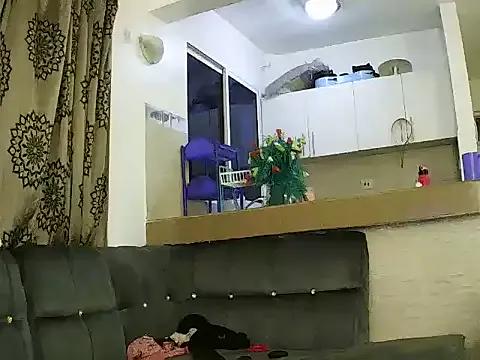 liz_cutie — pussy play