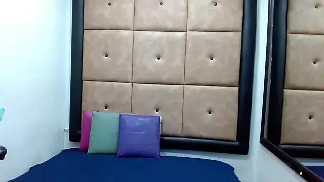 Lucidolls — OIL SHOW