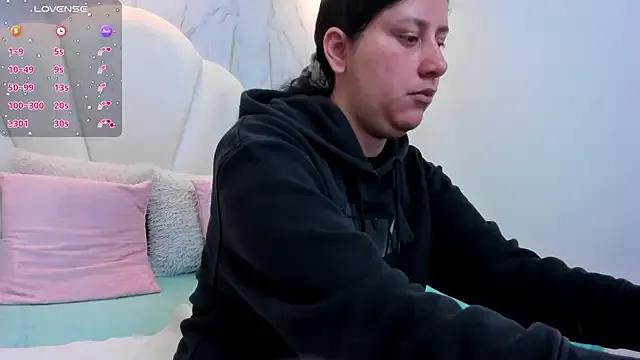 Luna_Ventura — topples