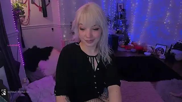 LunaWoolfie — Fuckmachine cum show when goal finishes