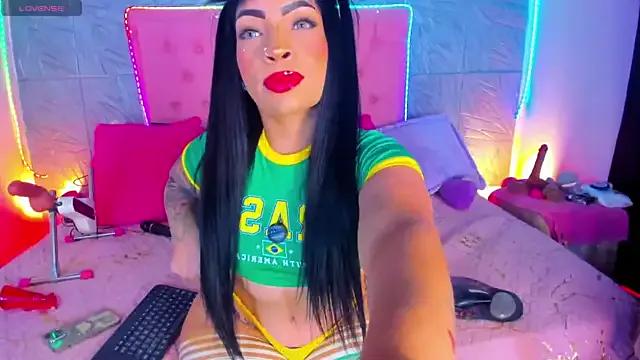 macasweet on StripChat 