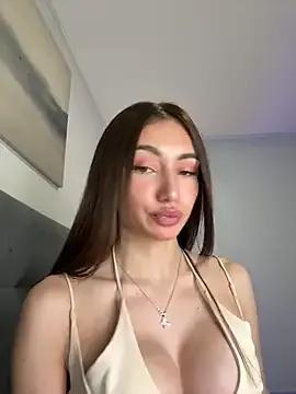 Maddy_Jones on StripChat 
