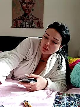 mariabloom9 — help me squirtttt