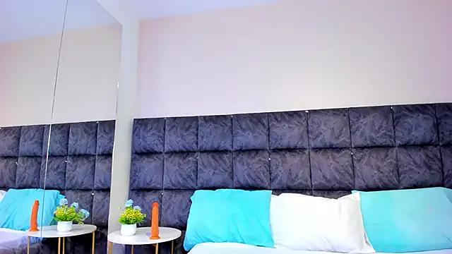 MarianaBranzz — 5 spank on my ass