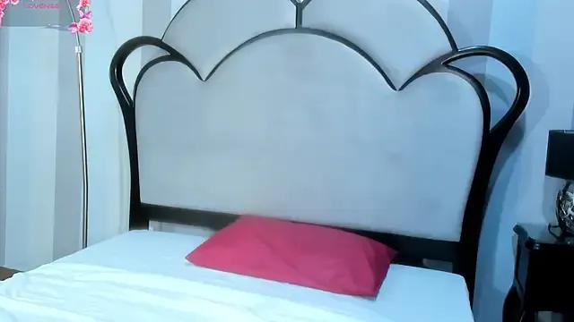 MiaAmore_ on StripChat 