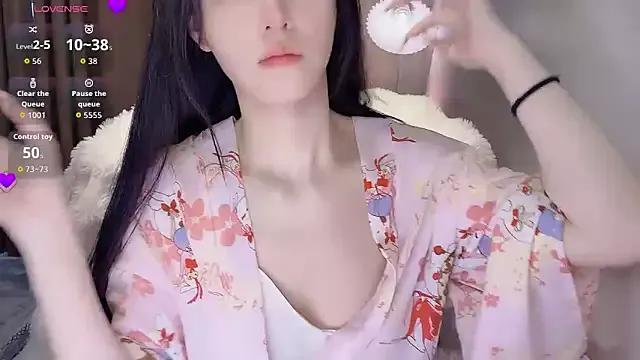 Mimi_666 on StripChat 