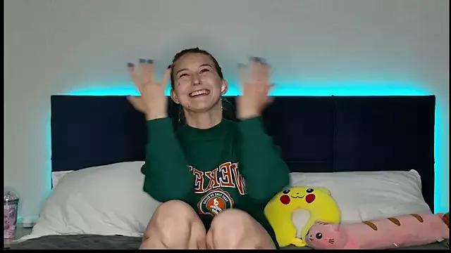 MissEmilyMiller on StripChat 