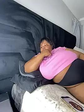 Avatar of MissLola27