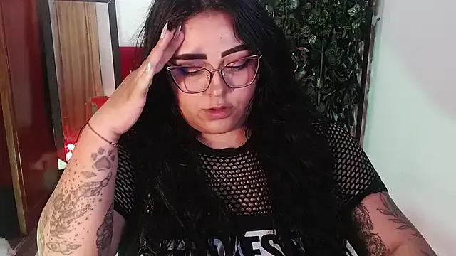 moon_sunflower on StripChat 