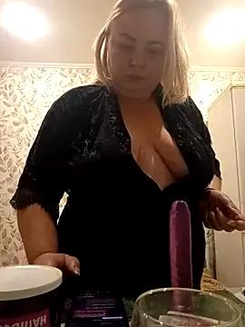 Avatar of Moumy_girl