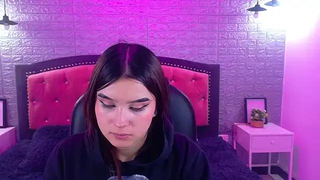 Natalie_loffreda on StripChat 