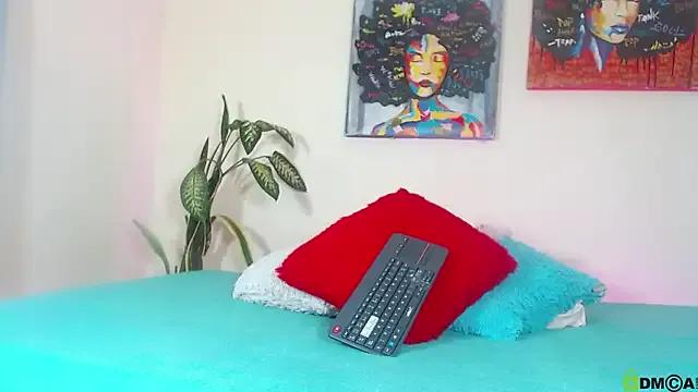 natasha_jm on StripChat 