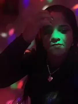 NatashaAzura on StripChat 