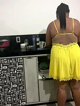 NatashaAzura — leo nos seios