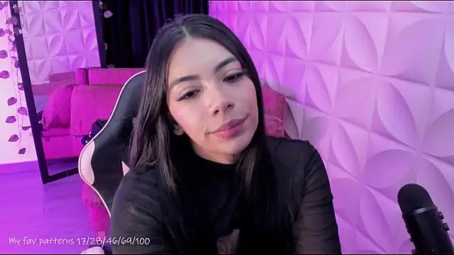 NattGomez on StripChat 