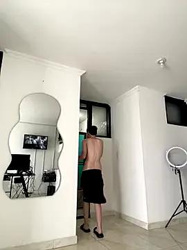 nico_18x — flash pussy