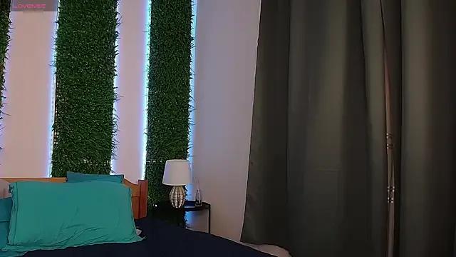 Nicole__Aniston_ — SHOW PUSSY