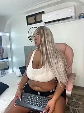 Niicol_Jenner on StripChat 
