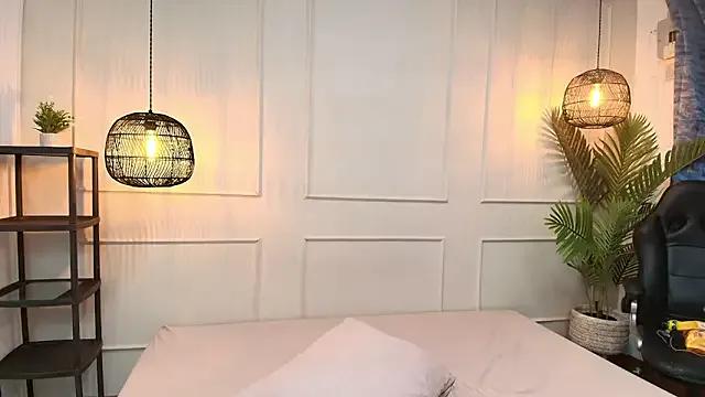 Nikki_Vesper on StripChat 