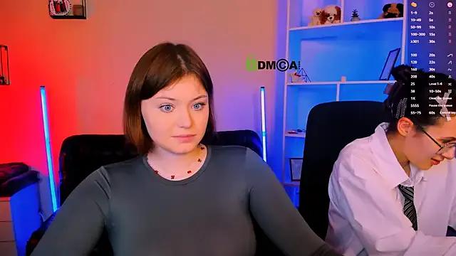 nikole_kitt — Show boobs