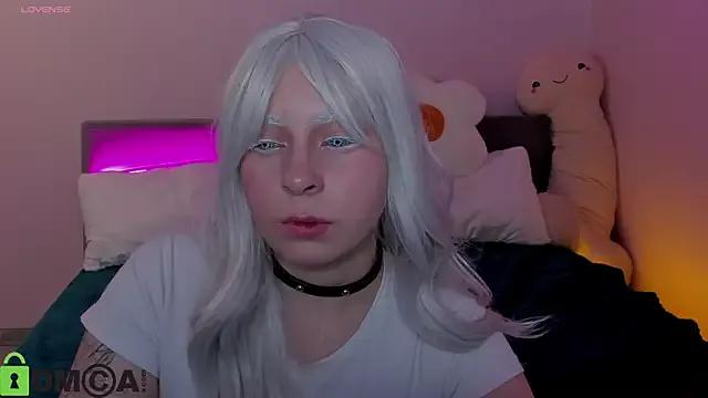 Penny_Stanley — teasing ass in a doggy position