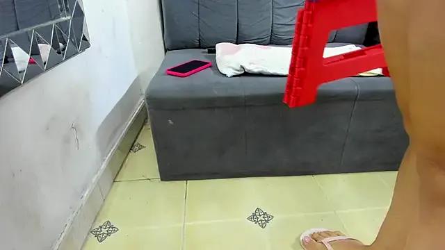 Avatar of playsgirlhot