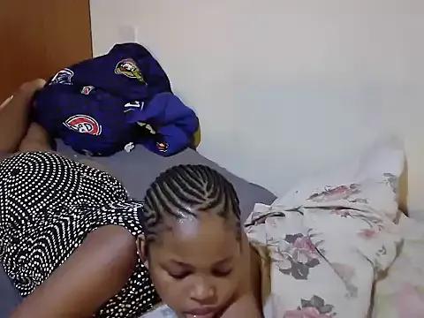 queen-sasha on StripChat 