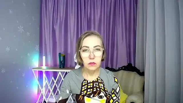 queen_a_n_i — nipple clamp