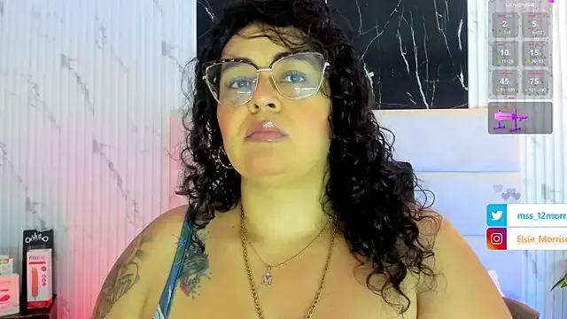 Reginavegaa — BIG squirt in you mouth 