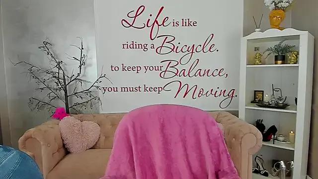 Avatar of ReynaTheVixen