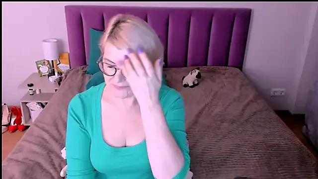 Avatar of sabrinamacmarren