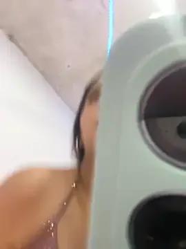 salo-rousee — sucking nipples