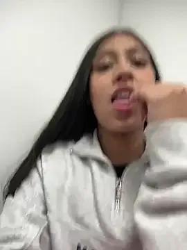 Salome_golvert — Make me wet + show pussy 