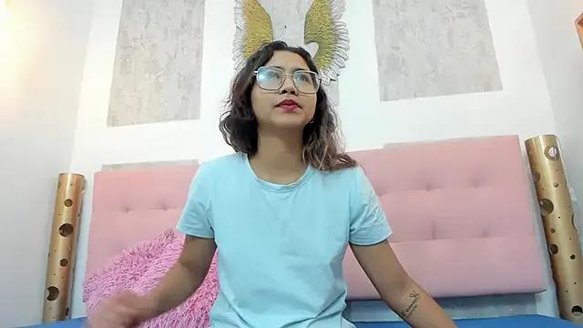 SamanthaFox_8 on StripChat 