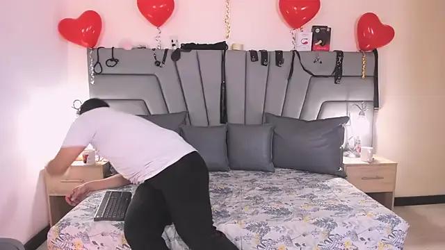 samy_carson_ — Control lush in public x 10min 