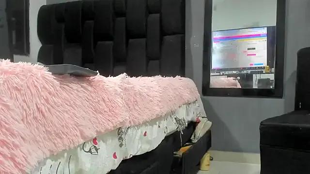 SandraGoldstein — cum show