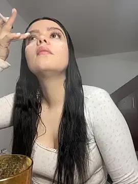 Selena_Roa — Dildo in pussy 