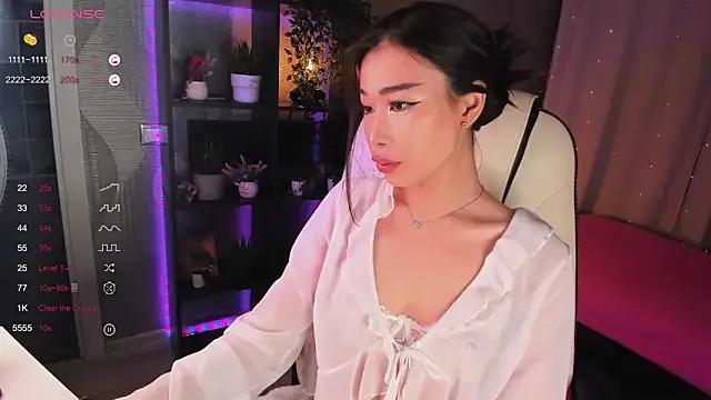 sensualily on StripChat 