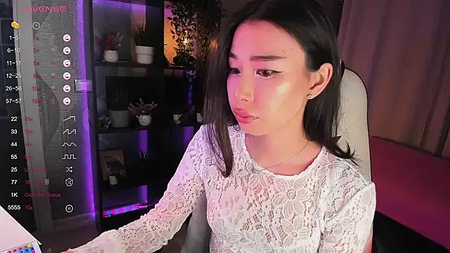 sensualily on StripChat 