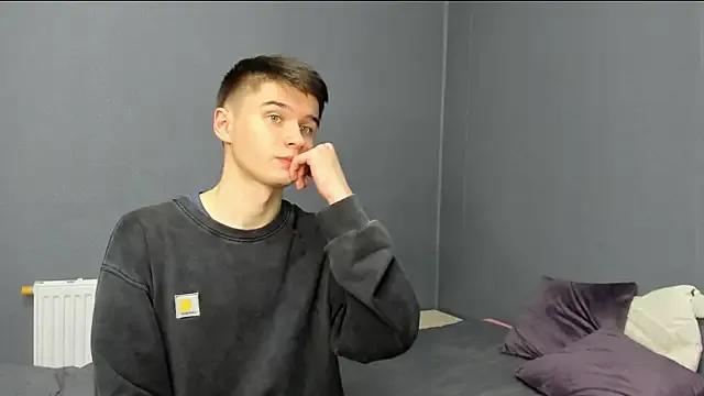 SherlockMax — take off up