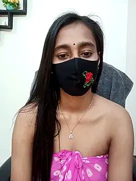 Softecho-03 — Show my full body